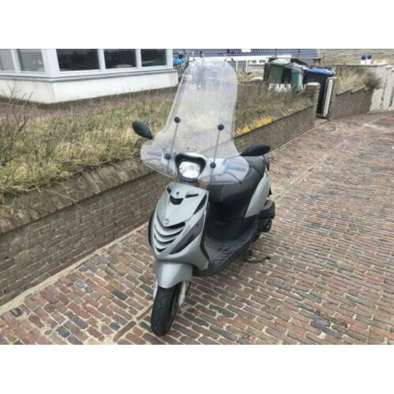 Piaggio zip snor