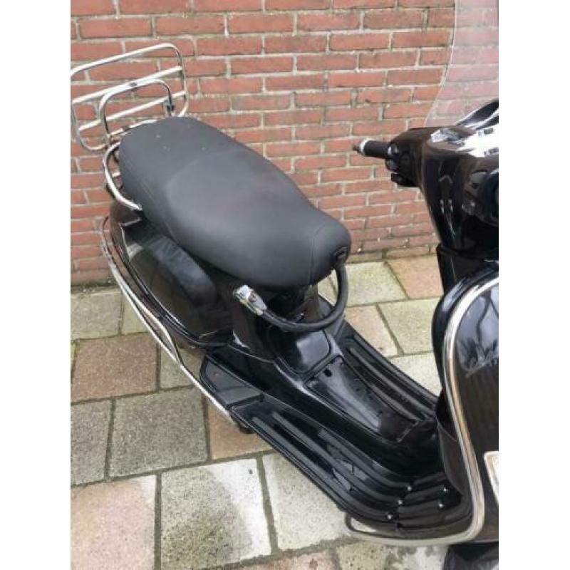 Vespa S