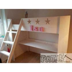 hoogslaper met bureau, gratis washing, gratis bezorgen......