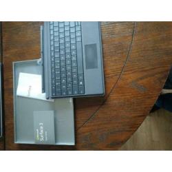 Microsoft surface 3 compleet met typecover en pen