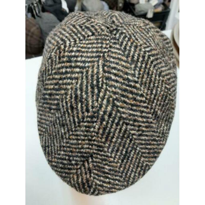 Moderne heren pet grof tweed, modern