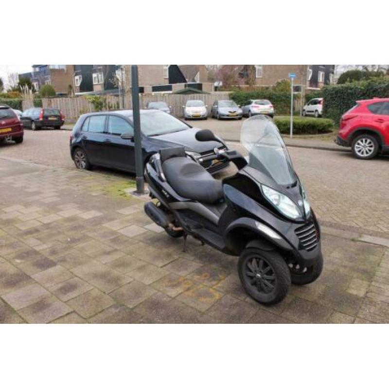 Piaggio MP-3