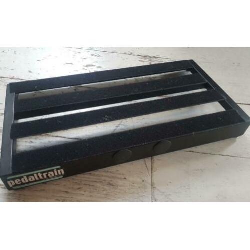 Pedaltrain 2 (60 x 30cm)