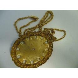 Vintage kett.+ hanger met romantisch tafereel(glastechniek)