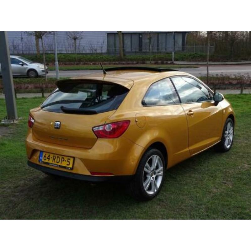 Seat Ibiza SC 1.2 TSI Style - AUTOMAAT, Panoramadak, Airco,