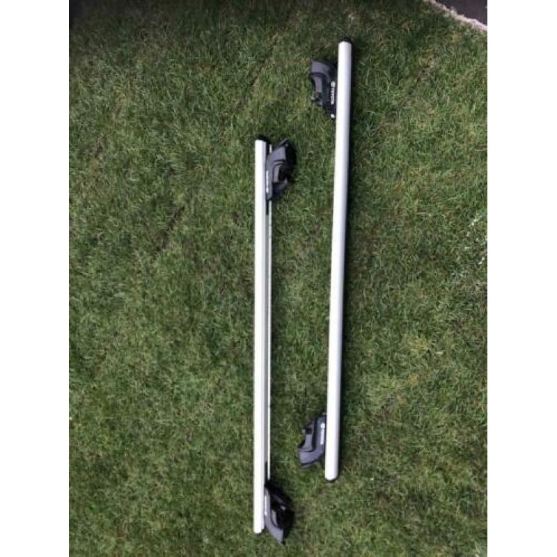 Orginele dakdragers Toyota Auris Touring spiets