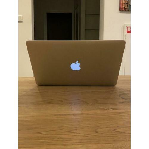 Apple Macbook AIR 2014