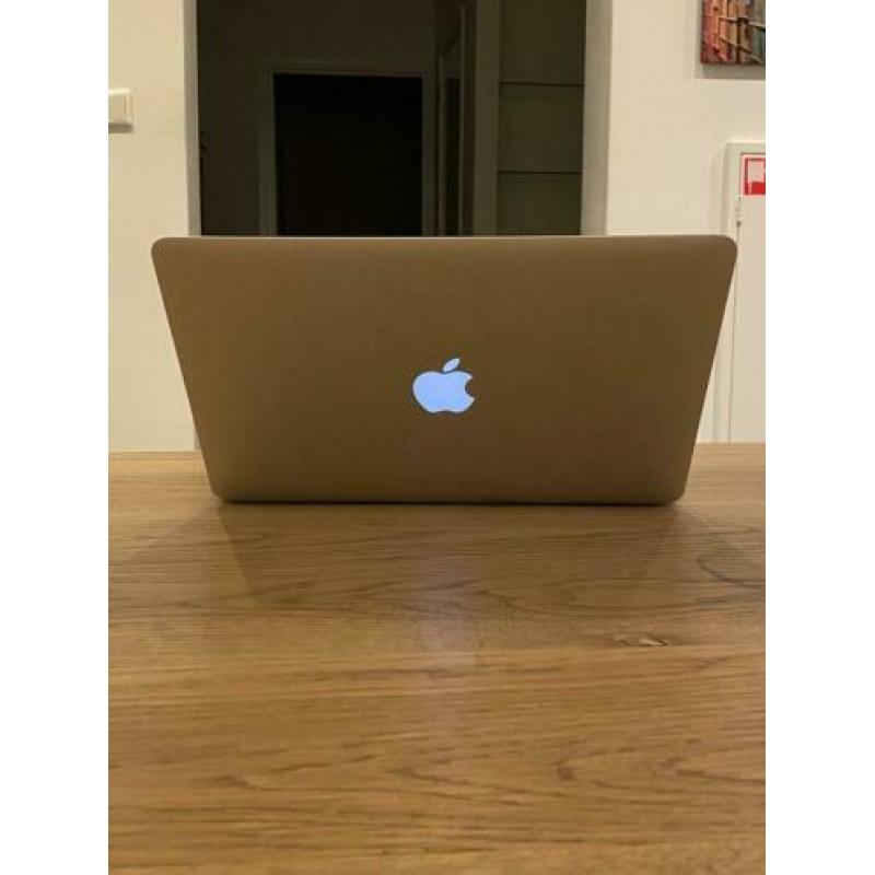 Apple Macbook AIR 2014