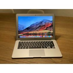 Apple Macbook AIR 2014