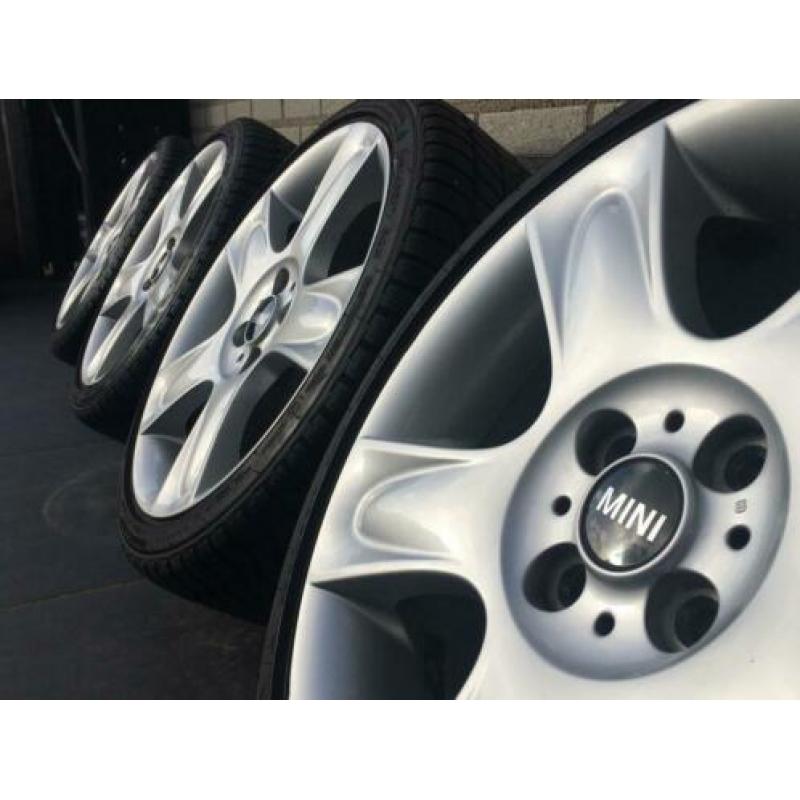 Origineel 17” Mini One Cooper S Star Bullet 4X100 205 40 17