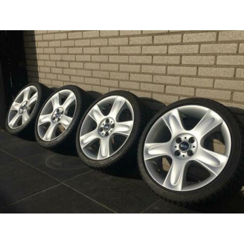 Origineel 17” Mini One Cooper S Star Bullet 4X100 205 40 17