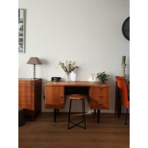 Retro bureau buro