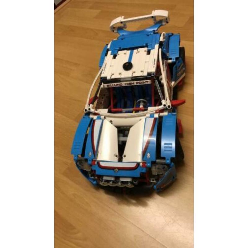 Lego technic rally auto 42077