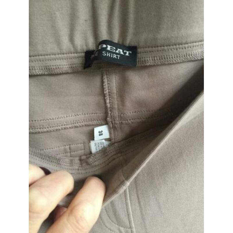 Repeat nieuwe zand/licht taupe broek stretch tregging mt 38