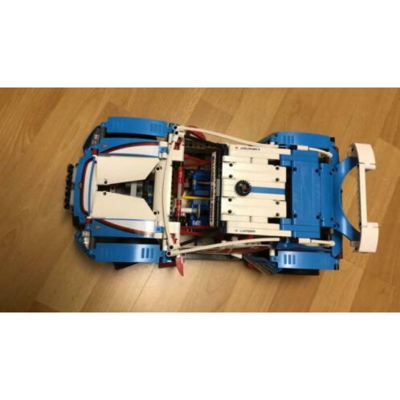 Lego technic rally auto 42077