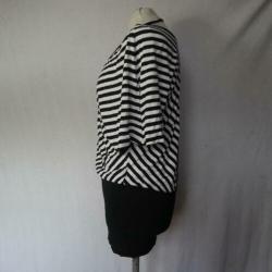 Heel mooi zwart-wit dames t-shirt.Mt 36.Merk Dolce Vita