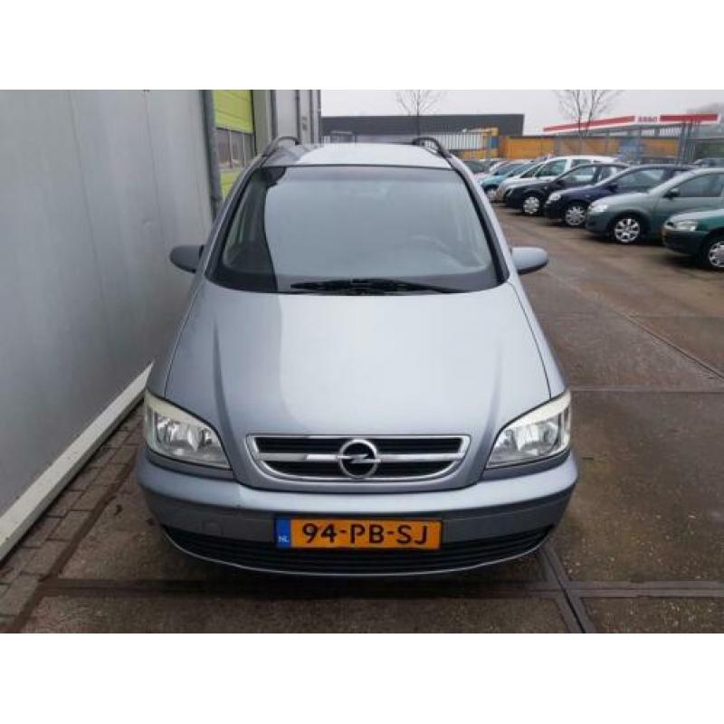 Opel Zafira 2.0-16V DTi Maxx