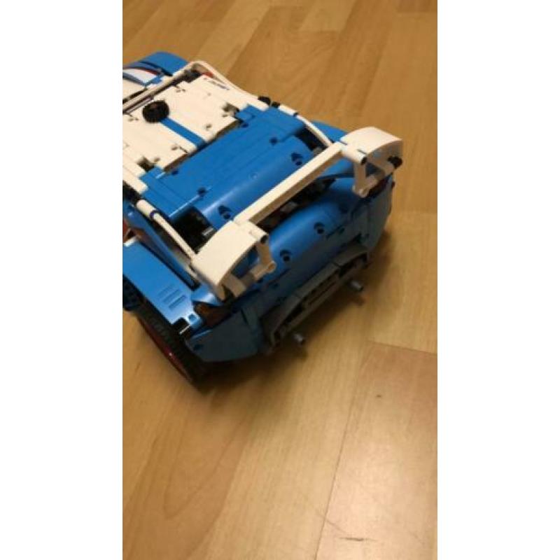 Lego technic rally auto 42077