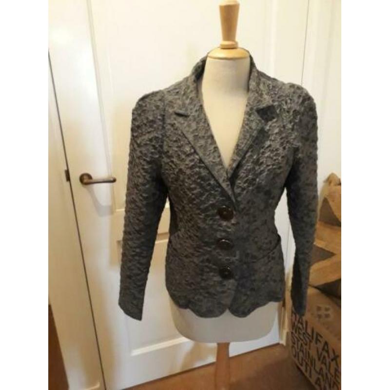 Kyra en ko/ ML collection, jasje maat 42 inclusief verzendko