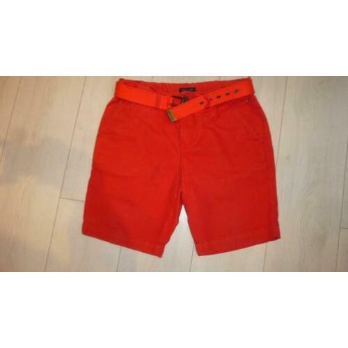 Tommy Hilfiger prachtige short in zgan st mt 170/176