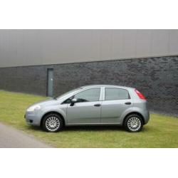 Fiat Punto Evo 1.2 Active Airco, 5-deurs, nieuwe APK en voor