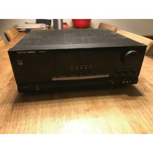 Harman Kardon receiver met JBL home cinema set
