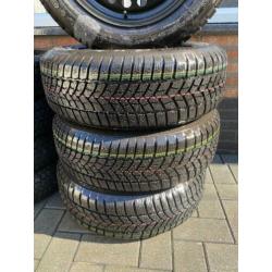 Nieuwe winterbanden 16 inch.