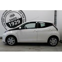 Toyota Aygo 1.0 VVT-i x-play AIRCO MISTLAMPEN VOOR CAMERA EL