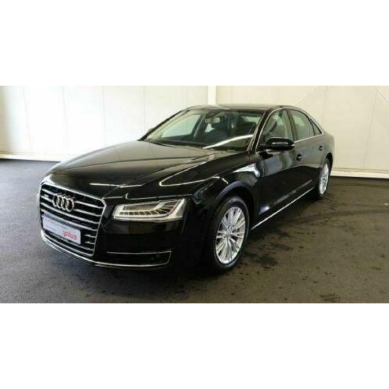 Audi A8 4.0 TFSI quattro 435 PK V8 ACC LED Camera (bj 2016)