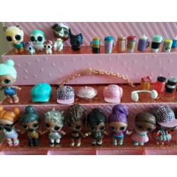Grote collectie L.O.L poppetjes met mooie opbergdoos