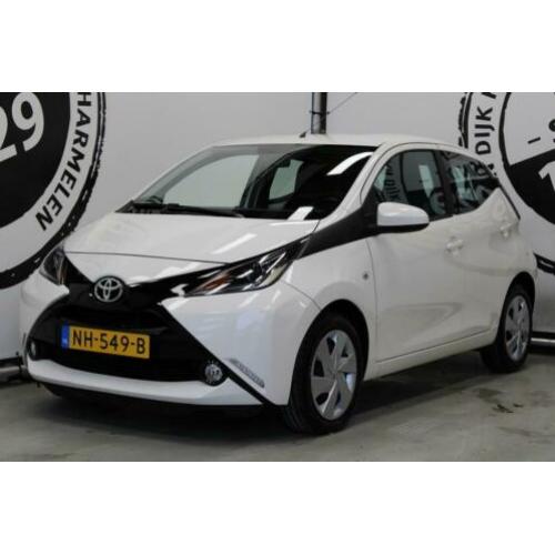 Toyota Aygo 1.0 VVT-i x-play AIRCO MISTLAMPEN VOOR CAMERA EL