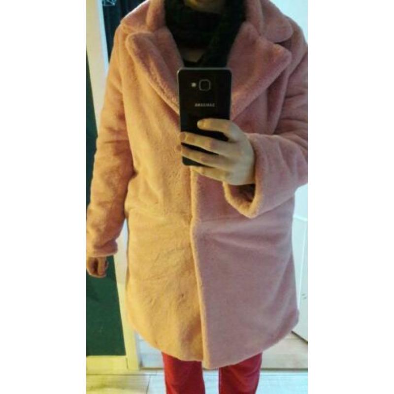 Roze winterjas