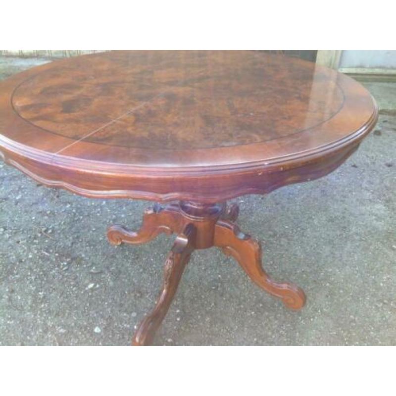 Ronde Tafel vierpotige