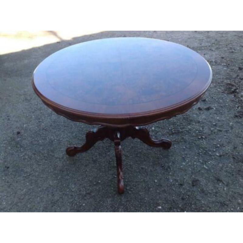 Ronde Tafel vierpotige