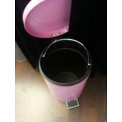 Roze metallic prullenbak