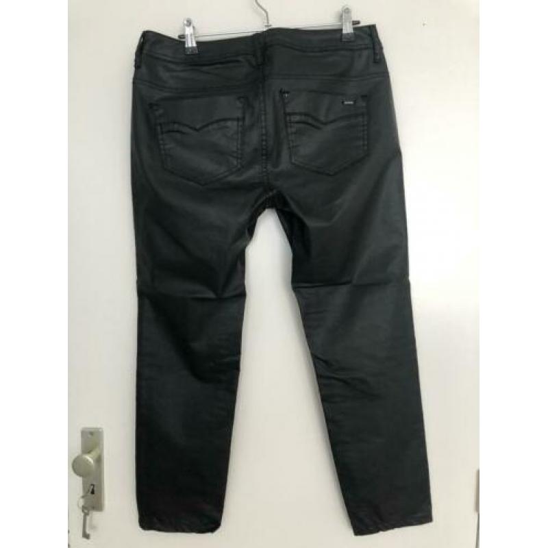 Superstar zwarte leren driekwart broek maat 40