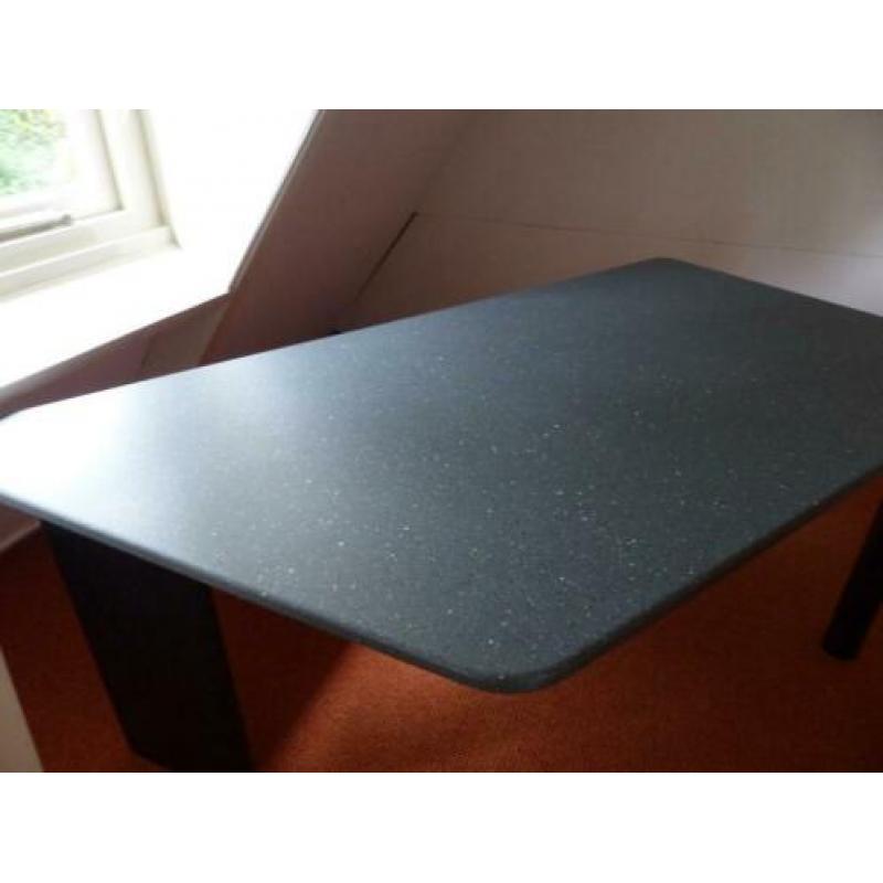 eettafel mdf grijs