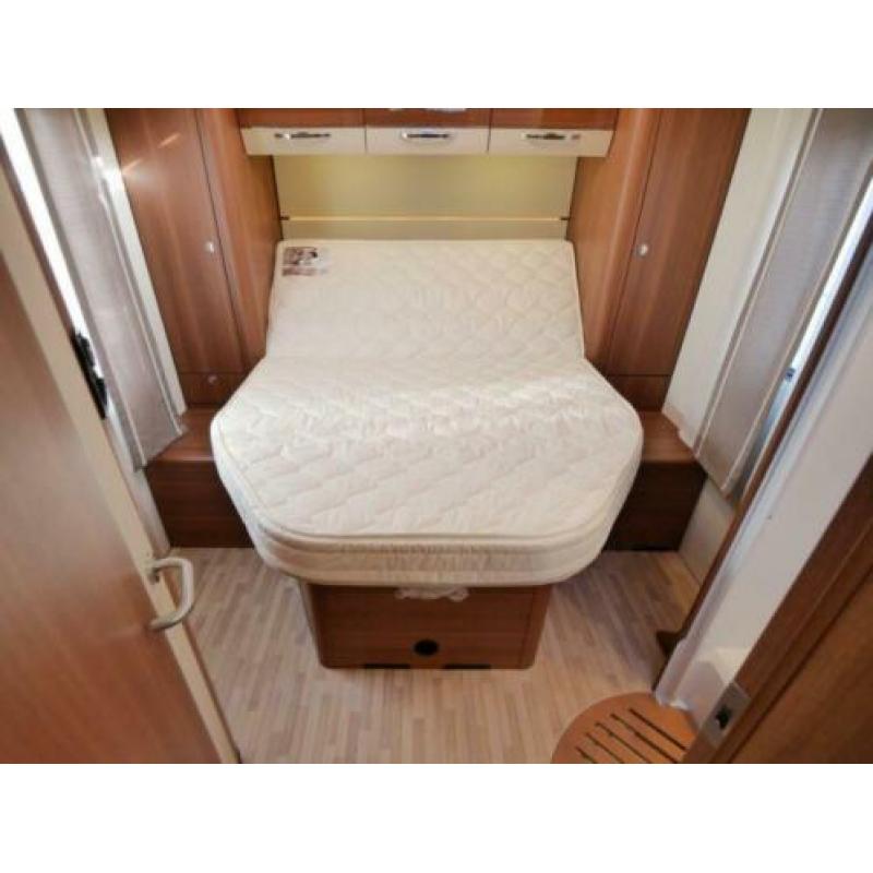 LMC Cruiser Comfort T 602 Automaat Queensbed
