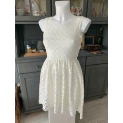 Boho Jurkje Jurk van kant van HM maat S 36