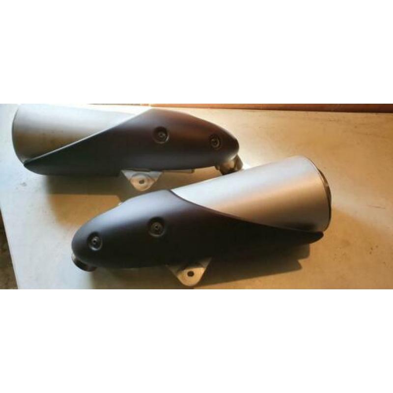 Uitlaat dempers Ducati monster 796 2011 met cdi ecu unit