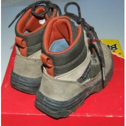 *~* Brakkies *~* Bergschoenen *~* Maat 29