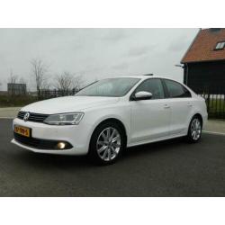 Volkswagen Jetta 1.2 TSI Comfortline SCHUIFDAK NAVIGATIE PDC