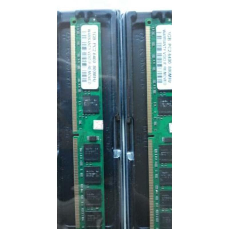 DDR2 PC2-6400 4 x 1GB 800MHz desktop