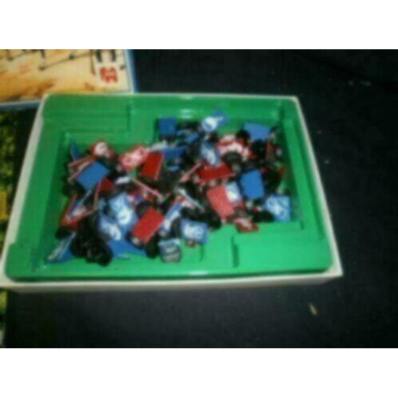 Stratego mini jumbo spelletjes doen