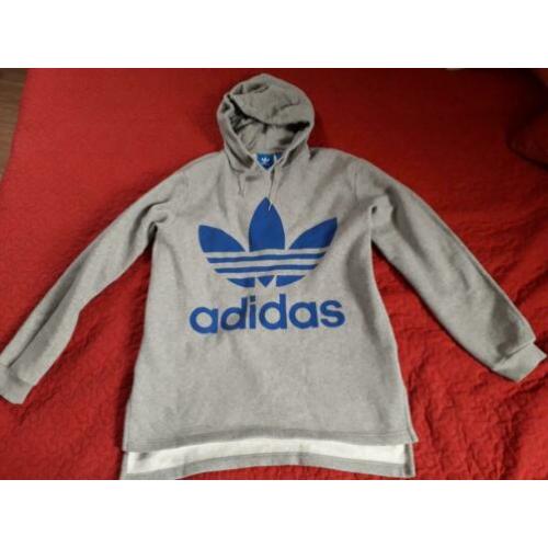 Adidas hoodie maat M