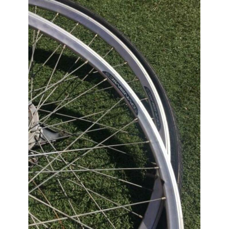 Achterwiel + voorwiel nexus Shimano
