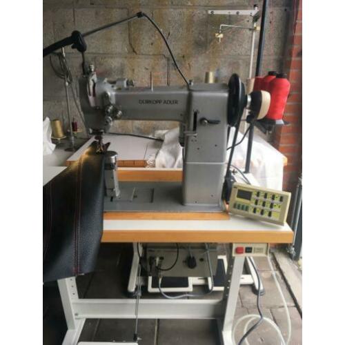 Industrie zuil naaimachine 2 naalds 3 voudig transport adler