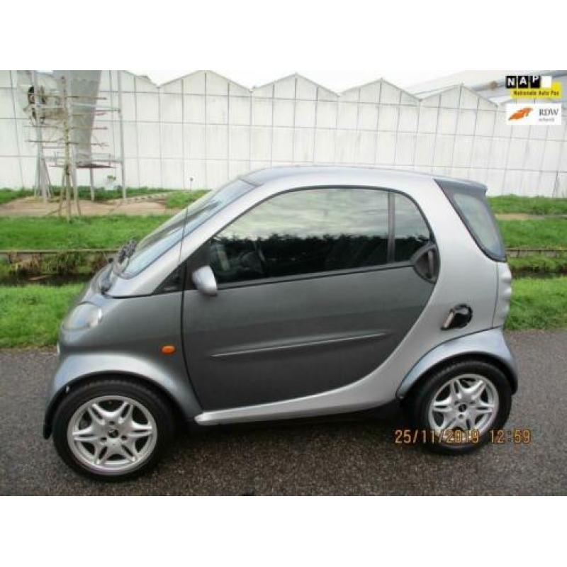 Smart City-coupé Smart & pure Automaat