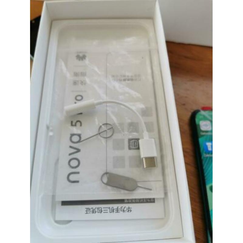 Te Koop nieuwe Huawei nova 5 pro 8GB. 256GB