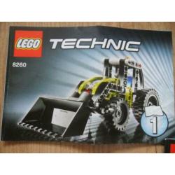LEGO Technic Tractor en Motor (2 in 1)